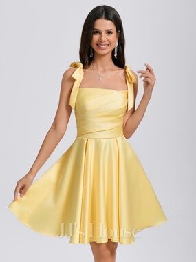 JJ’s House Homecoming Dress, New with Tags, size 12